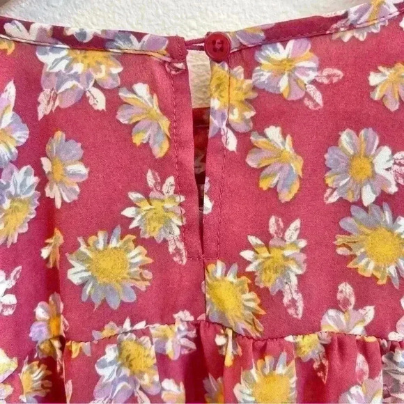 NWT Evsie Girls Floral Smocked Chest Bell Sleeve Blouse Size Large - Picture 4 of 10